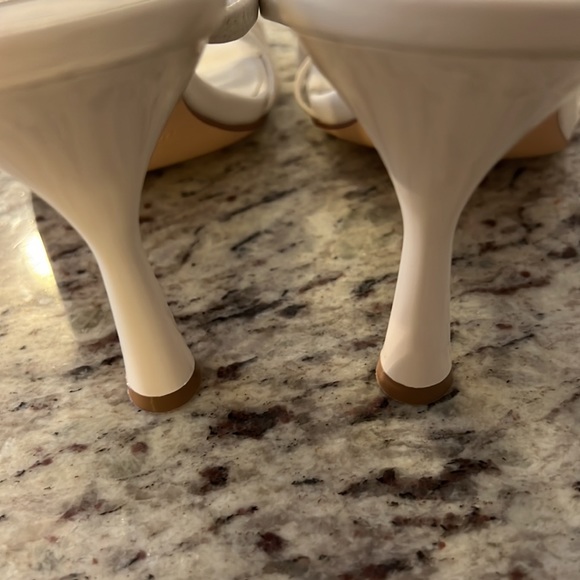 Marc Fisher off white sling back sandal size 7.5 - Picture 3 of 4